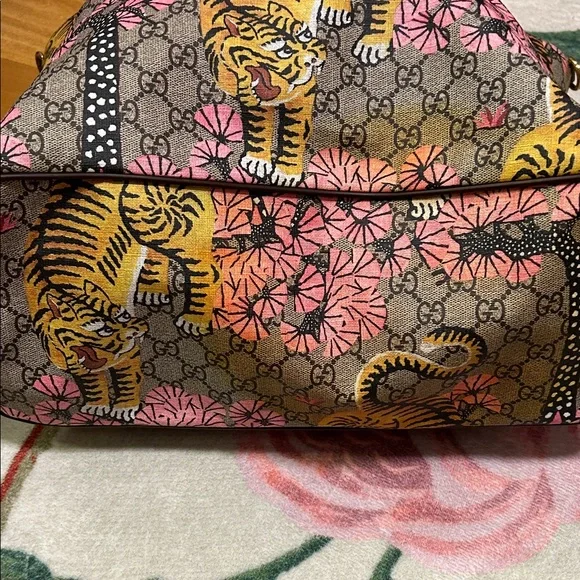 Gucci Pink and Brown bengal Tiger Print Tote Rare HTF vintage - Picture 10 of 16